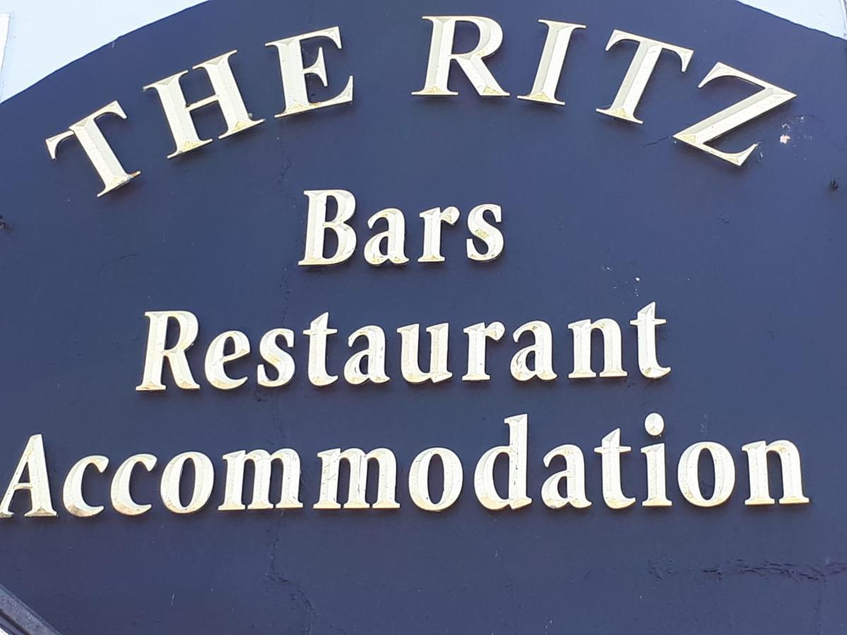 Готель The Ritz House Лісдунварна Екстер'єр фото